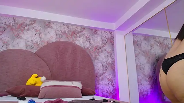 Snapshot of Celeste_Storm chatting on March 14, 2025, 3:47 pm Celeste Storm online show from March 14, 2025, 3:47 pm