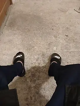 casper0303 online show from April 19, 2026, 9:06 pm