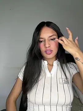 Dulceeany online show from January 19, 2025, 1:10 am