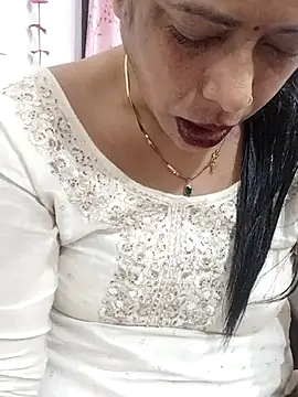 Urmila bhabhii online show from January 10, 2026, 3:46 am