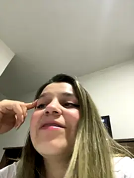 Sabrina Hall  online show from December 2, 2025, 4:14 am