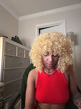 Snapshot of butterflybootyy chatting on December 23, 2025, 12:00 am butterflybootyy online show from December 23, 2025, 12:00 am