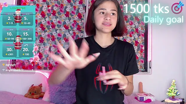 Snapshot of -Gwen- chatting on December 28, 2024, 6:06 am -Gwen- online show from December 28, 2024, 6:06 am