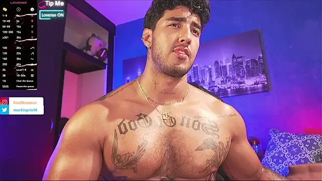 JACOB MARTINS online show from November 25, 2025, 8:42 pm