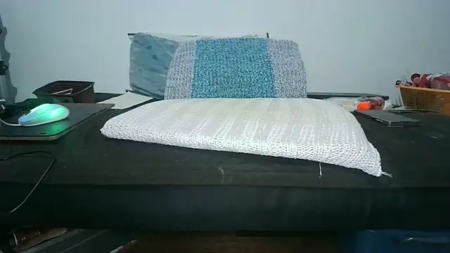 Snapshot of Elizabeth68 chatting on February 24, 2026, 10:10 pm Elizabeth68 online show from February 24, 2026, 10:10 pm