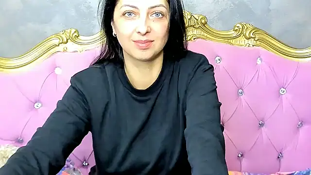 Snapshot of DivinSandra chatting on February 27, 2025, 11:50 am DivinSandra online show from February 27, 2025, 11:50 am
