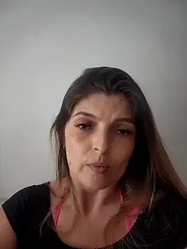 Lizzymontanaa online show from December 17, 2025, 9:31 pm