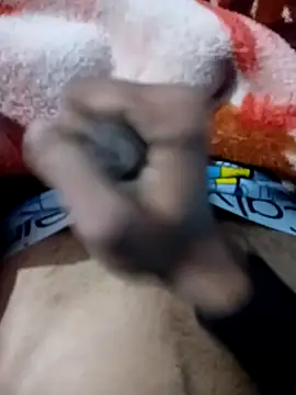 HotPrism439 online show from November 21, 2025, 8:41 pm