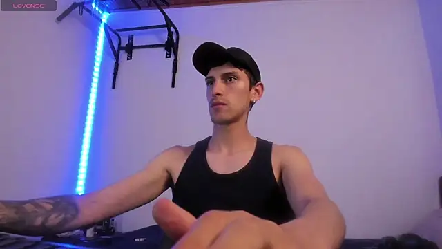 ImVen980 online show from January 10, 2025, 9:42 pm