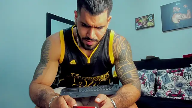 SamirHazard97 online show from October 6, 2025, 8:09 pm