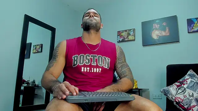 SamirHazard97 online show from November 20, 2025, 8:42 pm