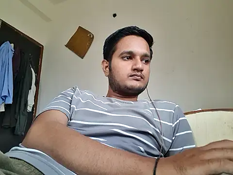 Snapshot of Jonrobinso chatting on October 20, 2025, 5:09 am Jonrobinso online show from October 20, 2025, 5:09 am