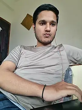 Snapshot of Jonrobinso chatting on October 17, 2025, 4:27 am Jonrobinso online show from October 17, 2025, 4:27 am