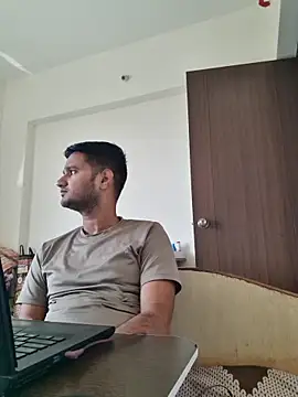 Jonrobinso online show from April 11, 2026, 4:20 am