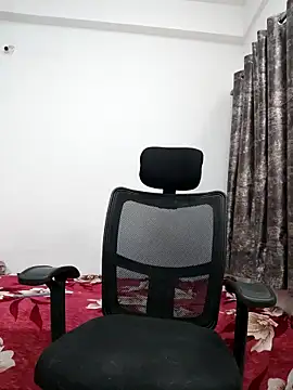 Snapshot of sanaya_baby chatting on February 13, 2026, 5:46 pm sanaya baby online show from February 13, 2026, 5:46 pm