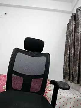 sanaya baby online show from March 23, 2026, 5:35 pm