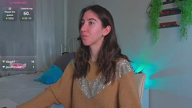 Belle Via online show from November 13, 2025, 4:00 pm