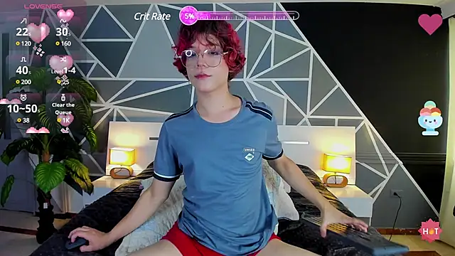 Snapshot of Max_lover1 chatting on March 13, 2025, 8:00 pm Max lover1 online show from March 13, 2025, 8:00 pm