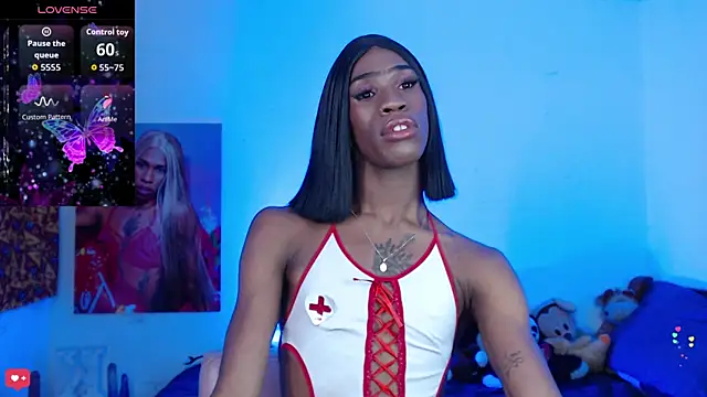 Kendall Gil online show from November 7, 2025, 5:45 am