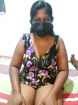 Aroma Sl online show from November 6, 2025, 1:53 am