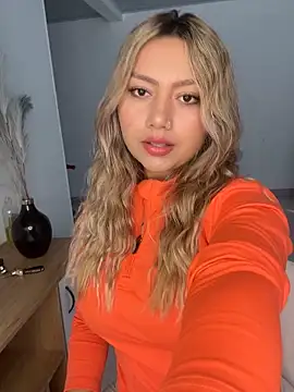 Snapshot of amanda-medrano1 chatting on February 12, 2026, 2:39 pm amanda-medrano1 online show from February 12, 2026, 2:39 pm