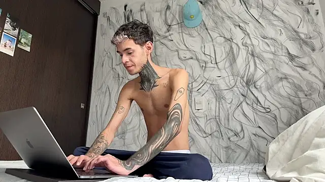 Saturno v online show from March 28, 2026, 11:22 am