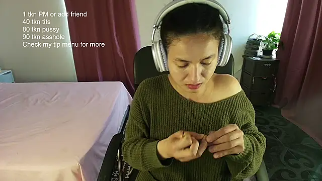 ChloeSanchezx online show from February 15, 2026, 9:58 pm