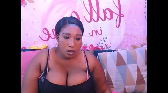 Snapshot of SexcGals chatting on January 20, 2025, 7:04 pm SexcGals online show from January 20, 2025, 7:04 pm