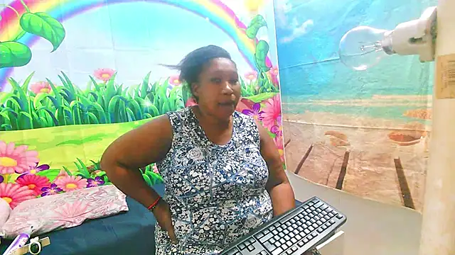 Snapshot of SexcGals chatting on February 23, 2025, 11:22 am SexcGals online show from February 23, 2025, 11:22 am