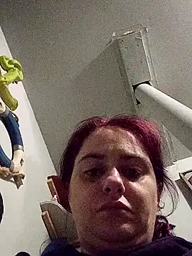 lilbishmiss online show from October 19, 2025, 11:40 pm