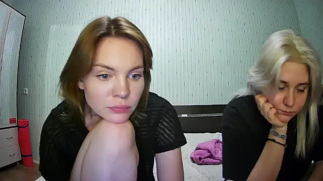 ChrisGirls online show from February 18, 2025, 4:36 pm
