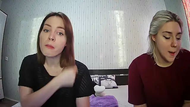 ChrisGirls online show from January 30, 2025, 2:15 pm