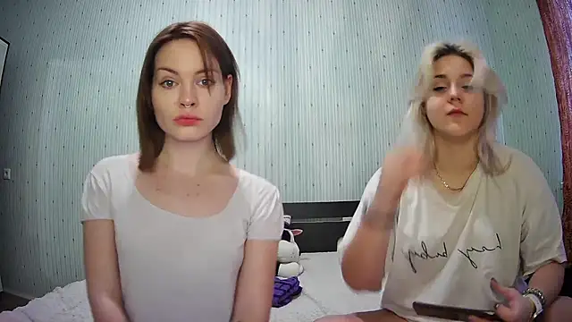 ChrisGirls online show from January 29, 2025, 10:05 am