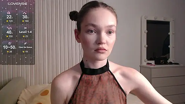 stellapayne1 online show from February 24, 2026, 10:43 pm