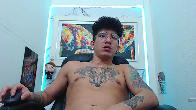 targuerian22 online show from October 24, 2025, 9:19 am