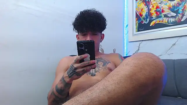 targuerian22 online show from March 11, 2026, 9:53 pm