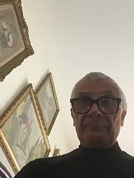 Snapshot of 4n4l1zz4m1 chatting on April 8, 2026, 3:24 pm 4n4l1zz4m1 online show from April 8, 2026, 3:24 pm