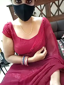 Snapshot of Roja-Telugu777 chatting on October 8, 2025, 2:13 am Roja-Telugu777 online show from October 8, 2025, 2:13 am