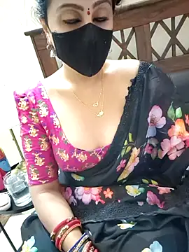 Snapshot of Roja-Telugu777 chatting on November 4, 2025, 2:15 am Roja-Telugu777 online show from November 4, 2025, 2:15 am