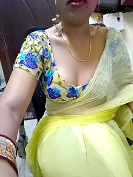 Snapshot of Roja-Telugu777 chatting on March 20, 2025, 1:24 am Roja-Telugu777 online show from March 20, 2025, 1:24 am