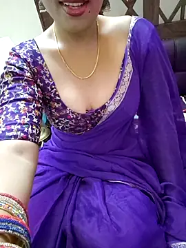 Snapshot of Roja-Telugu777 chatting on October 7, 2025, 2:01 am Roja-Telugu777 online show from October 7, 2025, 2:01 am