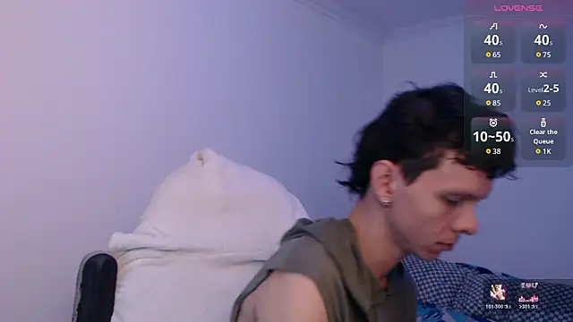 bryamado69 online show from March 18, 2026, 2:26 am