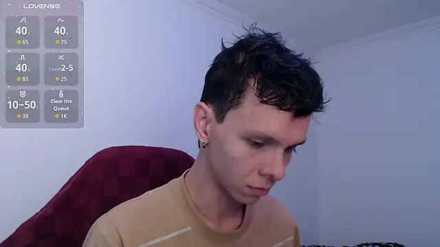 bryamado69 online show from February 24, 2026, 8:21 pm