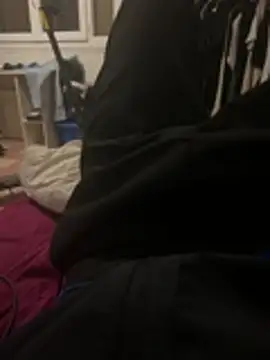 pignoufe online show from April 6, 2026, 10:22 pm