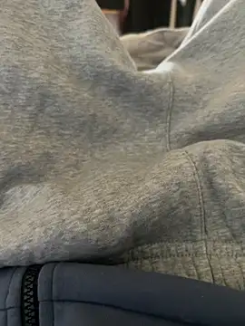 pignoufe online show from April 8, 2026, 12:17 pm