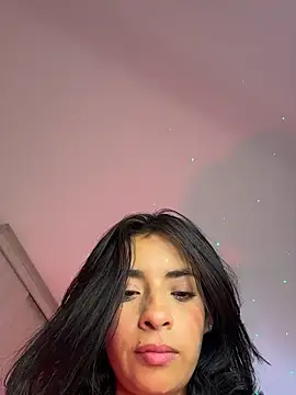 Laura fernandezII online show from March 20, 2026, 2:45 am