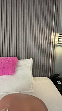 MiaPetit  online show from March 24, 2026, 7:03 pm