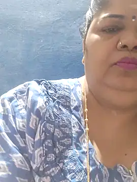 Snapshot of tamilthanushri chatting on May 18, 2026, 8:08 am tamilthanushri online show from May 18, 2026, 8:08 am
