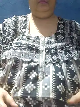 tamilthanushri online show from April 4, 2026, 7:48 am