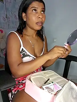 ivonjoness online show from October 23, 2025, 2:43 am